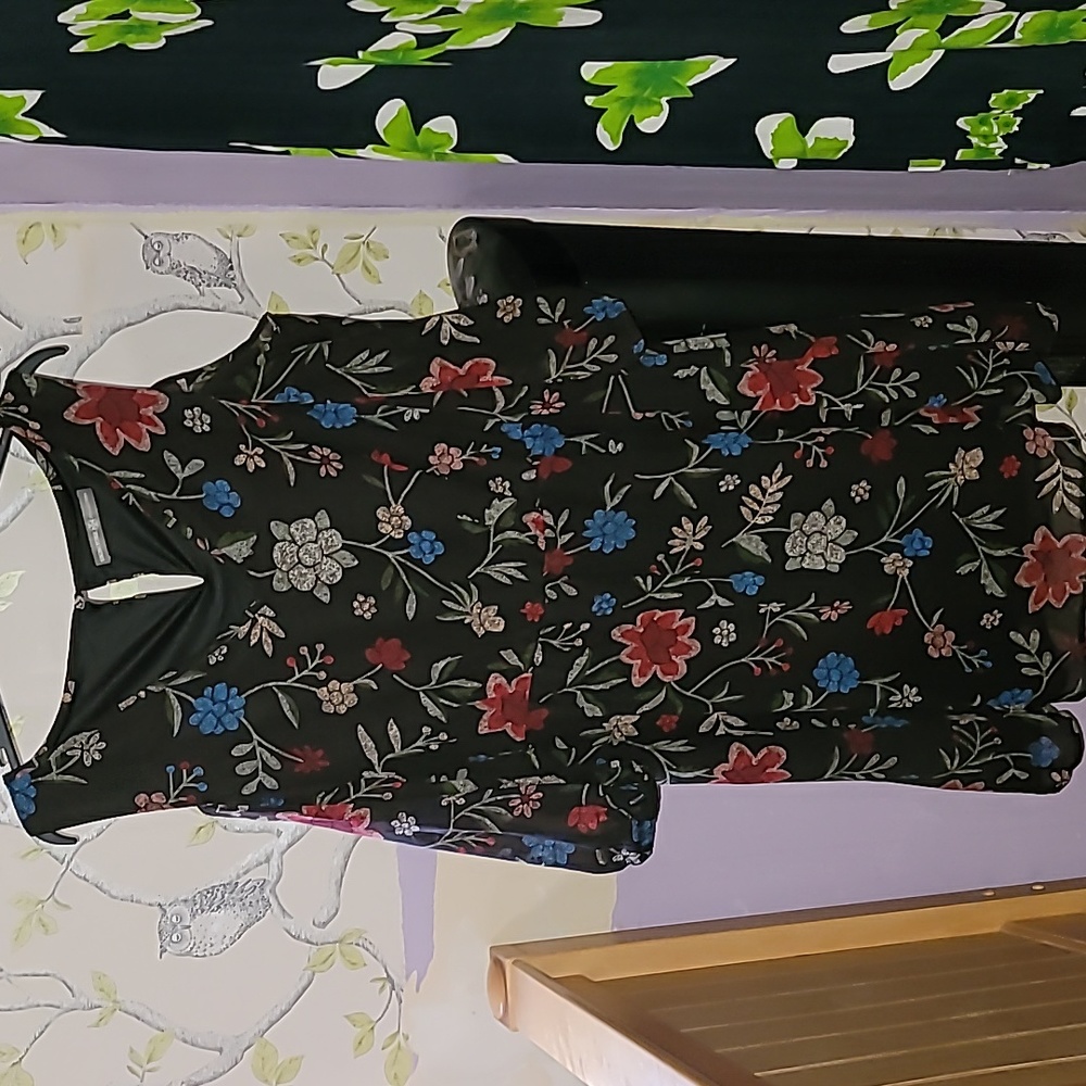 Women dress